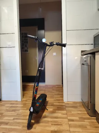 Patinete eléctrico infantil AIYAPLAY