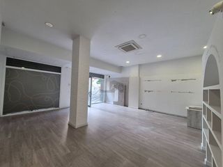 Local comercial en alquiler en Vara de Quart en Valencia