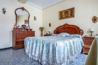 Piso en venta en San Julián en Sevilla