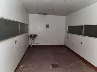 Nave industrial en alquiler en Playa de Poniente en Benidorm