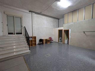 Local comercial en alquiler en Petrer