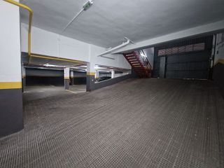 Garaje en venta en Palos de Moguer en Madrid