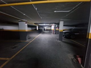 Garaje en venta en Palos de Moguer en Madrid