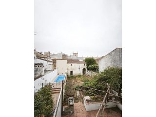 Edificio en venta en Olivenza