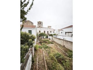 Edificio en venta en Olivenza