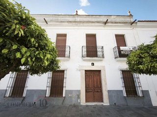 Edificio en venta en Olivenza