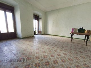 Edificio en venta en Olivenza