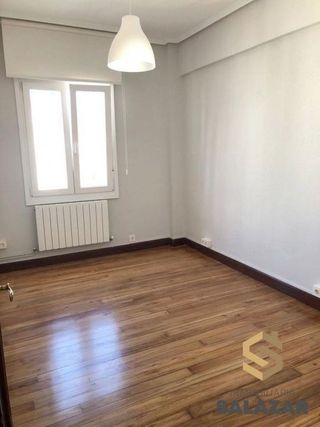 Piso en alquiler en Basurtu en Bilbao