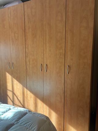 Armario 7 puertas madera