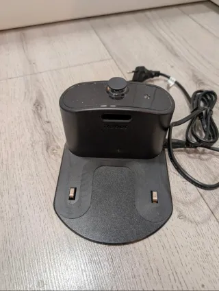 iRobot Roomba 692