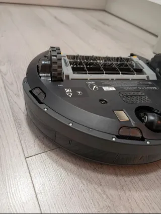 iRobot Roomba 692