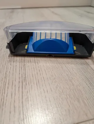 iRobot Roomba 692
