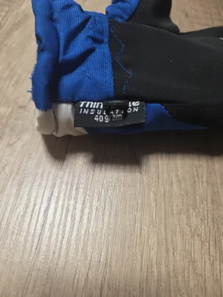 Guantes de Nieve Azules y Blancos