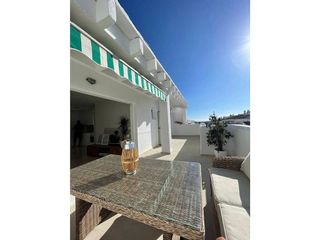 Ático en alquiler en Nueva Andalucía centro en Marbella