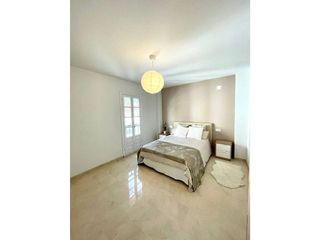 Ático en alquiler en Nueva Andalucía centro en Marbella