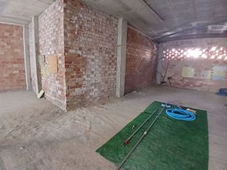 Local comercial en venta en Ogíjares