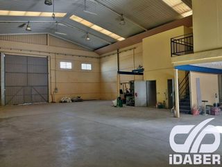 Nave industrial en venta en Yuncos