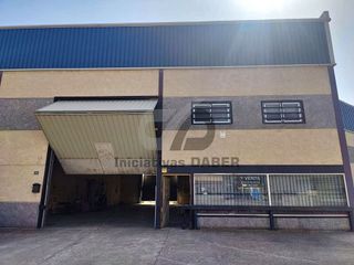 Nave industrial en venta en Yuncos