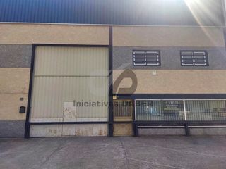 Nave industrial en venta en Yuncos