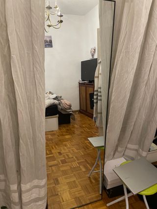 Espejo largo negro y marrón