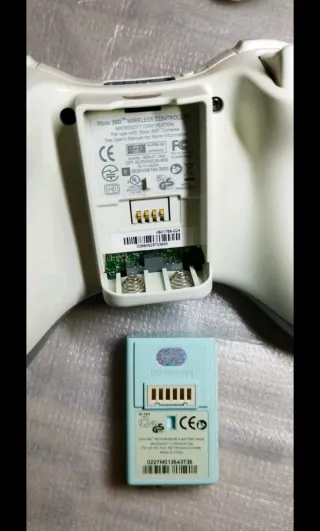 2 Controller Xbox 360 + cover silicone