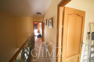 Casa adosada en venta en Tomelloso