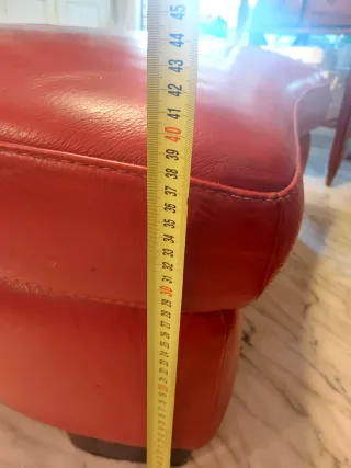 Puff de piel auténtica Natuzzi