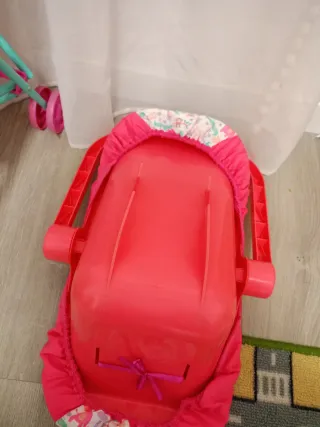 Carrito y Maxicoxi Muñecas Bebés Llorones
