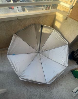 Lote 2 Sillas Playa Plegables y sombrilla