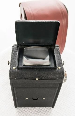 Cámara Antigua Alsaphot Dauphin IA