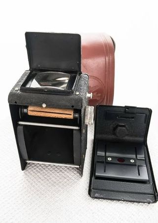 Cámara Antigua Alsaphot Dauphin IA