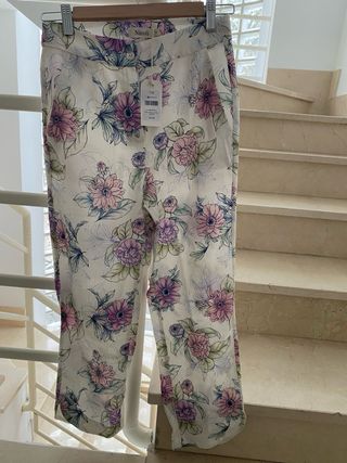 Pantalón Nicoli Flores Talla 32