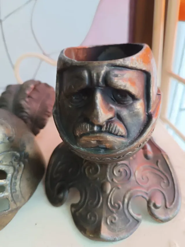 Tintero / Joyero Metal Medieval