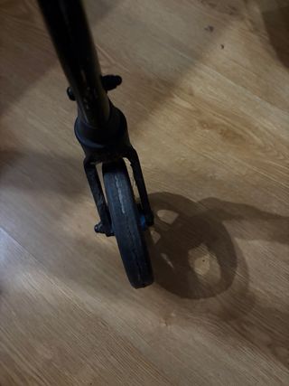 ANDADOR PARA PERSONAS MAYORES CON BOLSA Y ASIENTO