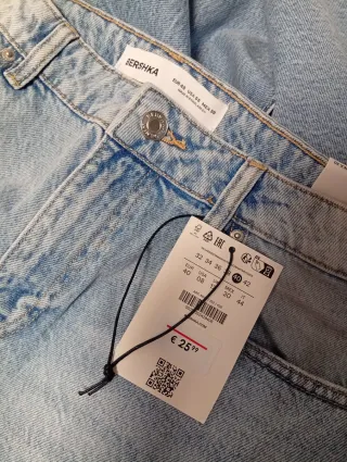 Falda vaquera Bershka talla 40