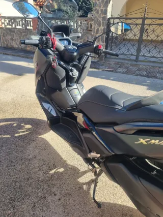 Maxiscooter Automática con gps