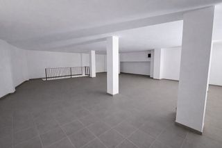Local comercial en venta en La Salut - Lloreda en Badalona