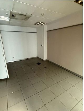 Local comercial en alquiler en Valderas - Los Castillos en Alcorcón