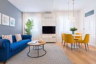 Piso en alquiler en Recoletos en Madrid