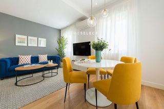 Piso en alquiler en Recoletos en Madrid