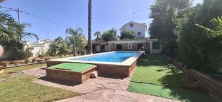 Chalet en venta en Riba-roja de Túria