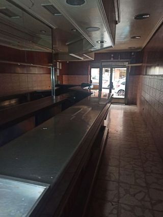 Bar en venta en Pacífico en Madrid