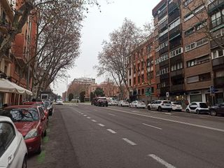 Bar en venta en Pacífico en Madrid