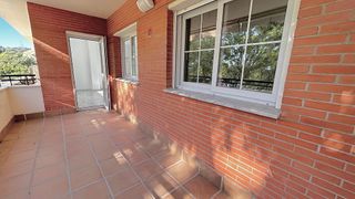 Piso en alquiler en El Mayorazgo - El Limonar en Málaga