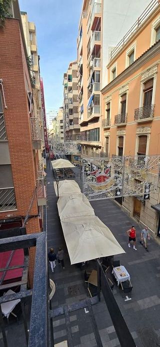 Piso en venta en Centro en Alicante