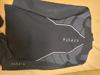 Conjunto Térmico Kipsta Negro Talla 7-10 años