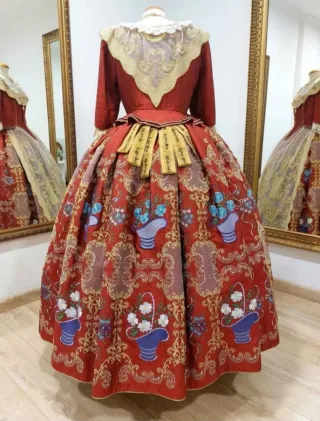 Traje de Fallera Bordado