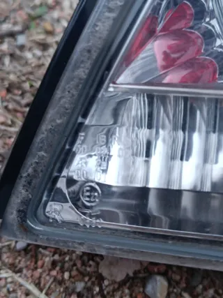 Peugeot 306, Pilotos, faros tipo Lexus Homologado