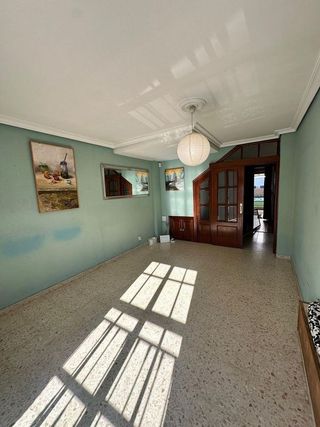 Casa adosada en venta en San García en Algeciras