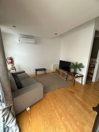 Piso en alquiler en Valdeacederas en Madrid